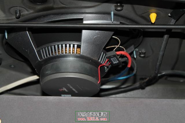 欧卡改装网,改装案例,比亚迪F6简单升级雷贝琴汽车音响比亚迪F6改装_改装网_汽车改装网_欧卡汽车改装