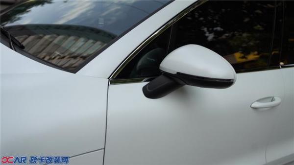 保时捷macan装贴XPEL M系列隐形车衣，超强磨砂质感